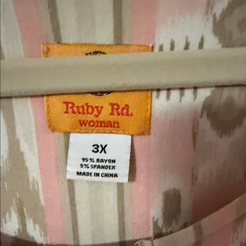 Ruby Rd. Pink and Cream Patterned Tunic - Picture 2 of 3